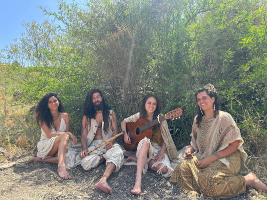 Shailee Poncho . Frayed poncho with block prints