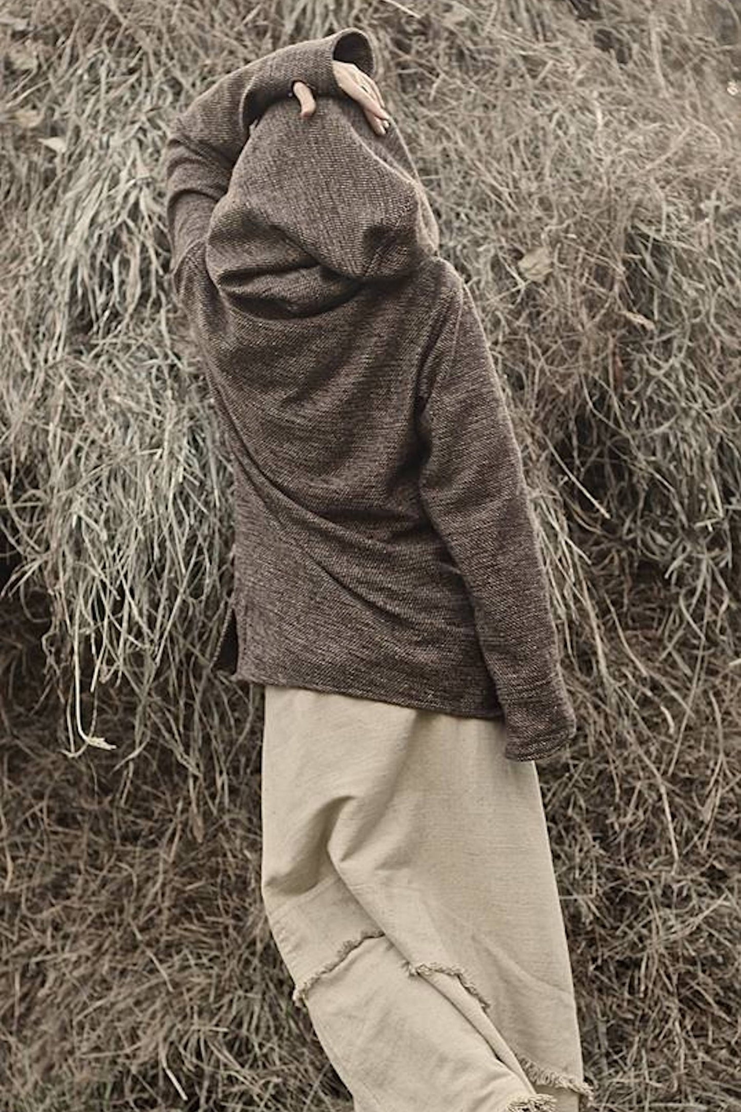 Nomad Women Pullover with Hoodie ⫸ Handwoven Hemp Wool