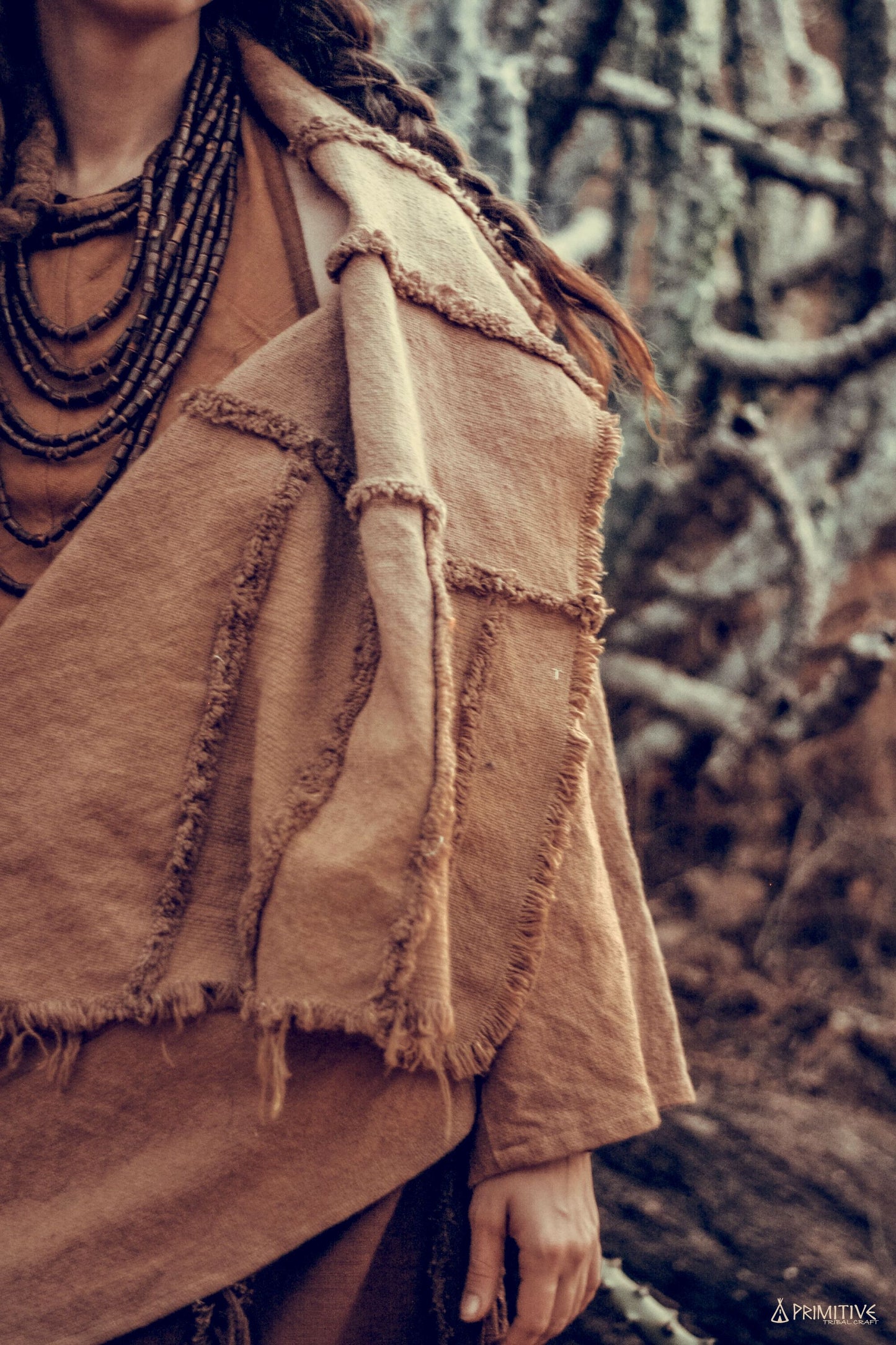 Rohbernstein Gemütlicher Poncho-Jacke ~ Khadi-Baumwolle ~ Camel-Farbe Naturfarbstoff