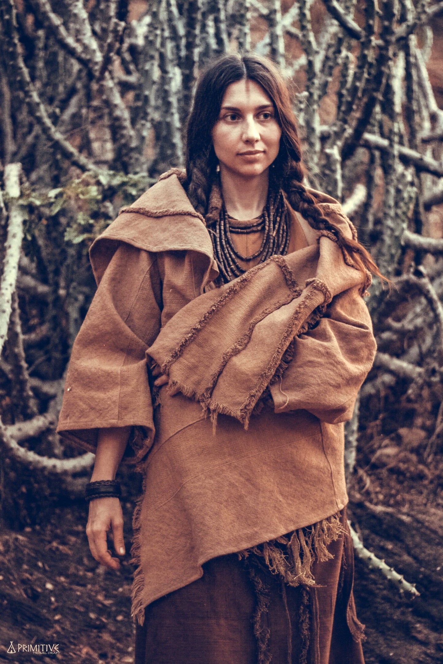 Rohbernstein Gemütlicher Poncho-Jacke ~ Khadi-Baumwolle ~ Camel-Farbe Naturfarbstoff