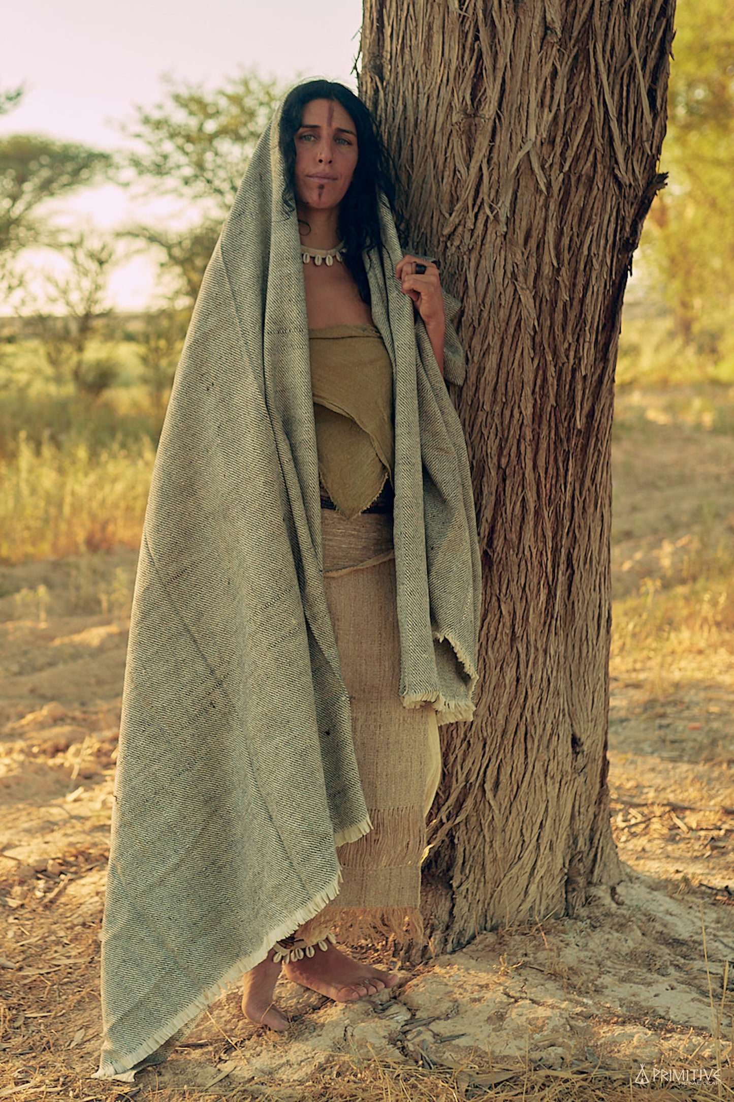 Großer Khadi-Wollschal >> Handgewebte Decke