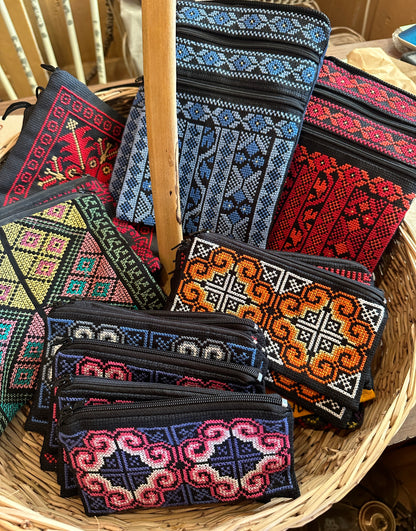 Hand Embroidered Wallet ⋙ Traditional Artisan Craft, Empowering Women