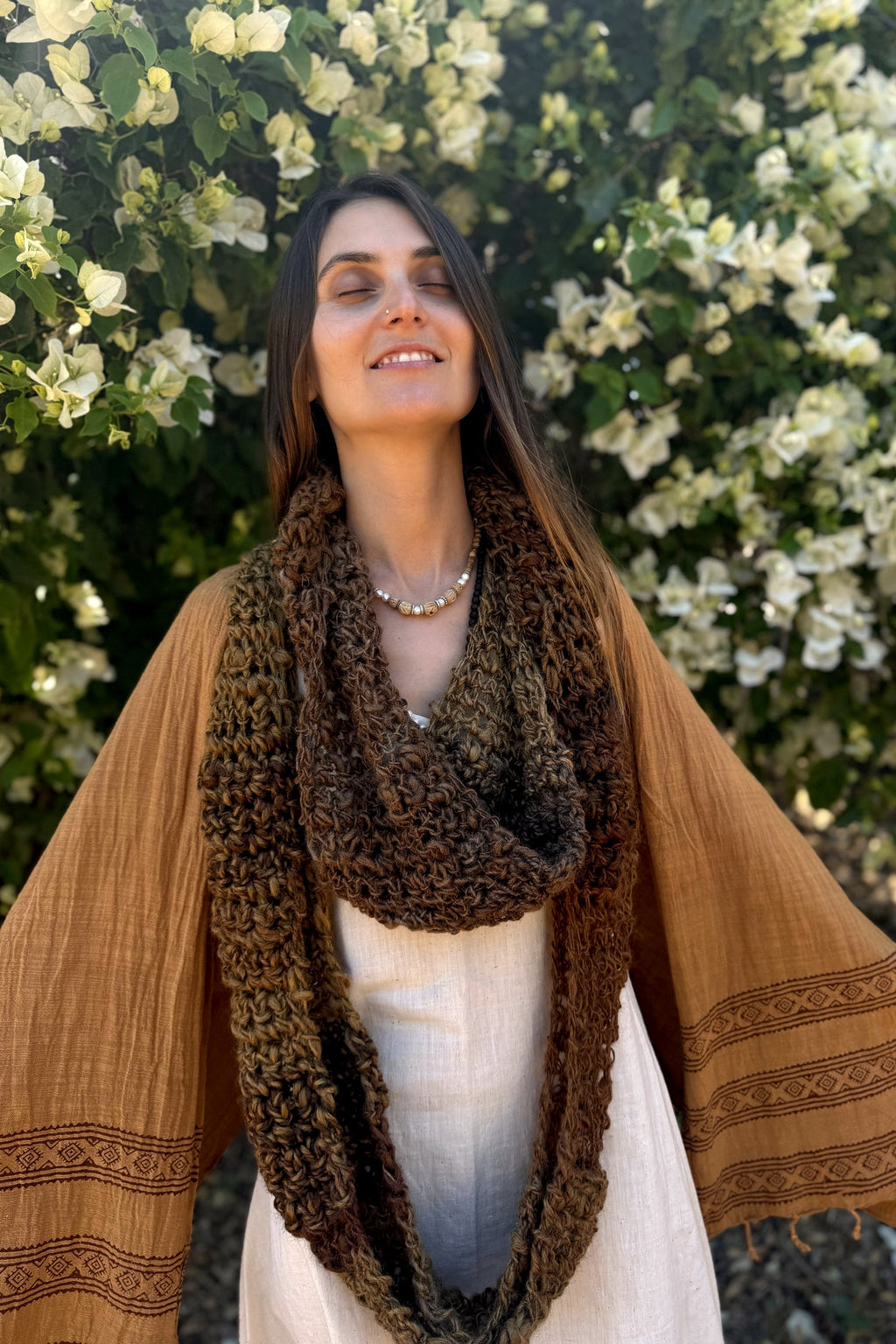Knitted Loop Shawl ⋙๑ HandSpun Plant Dye Wool