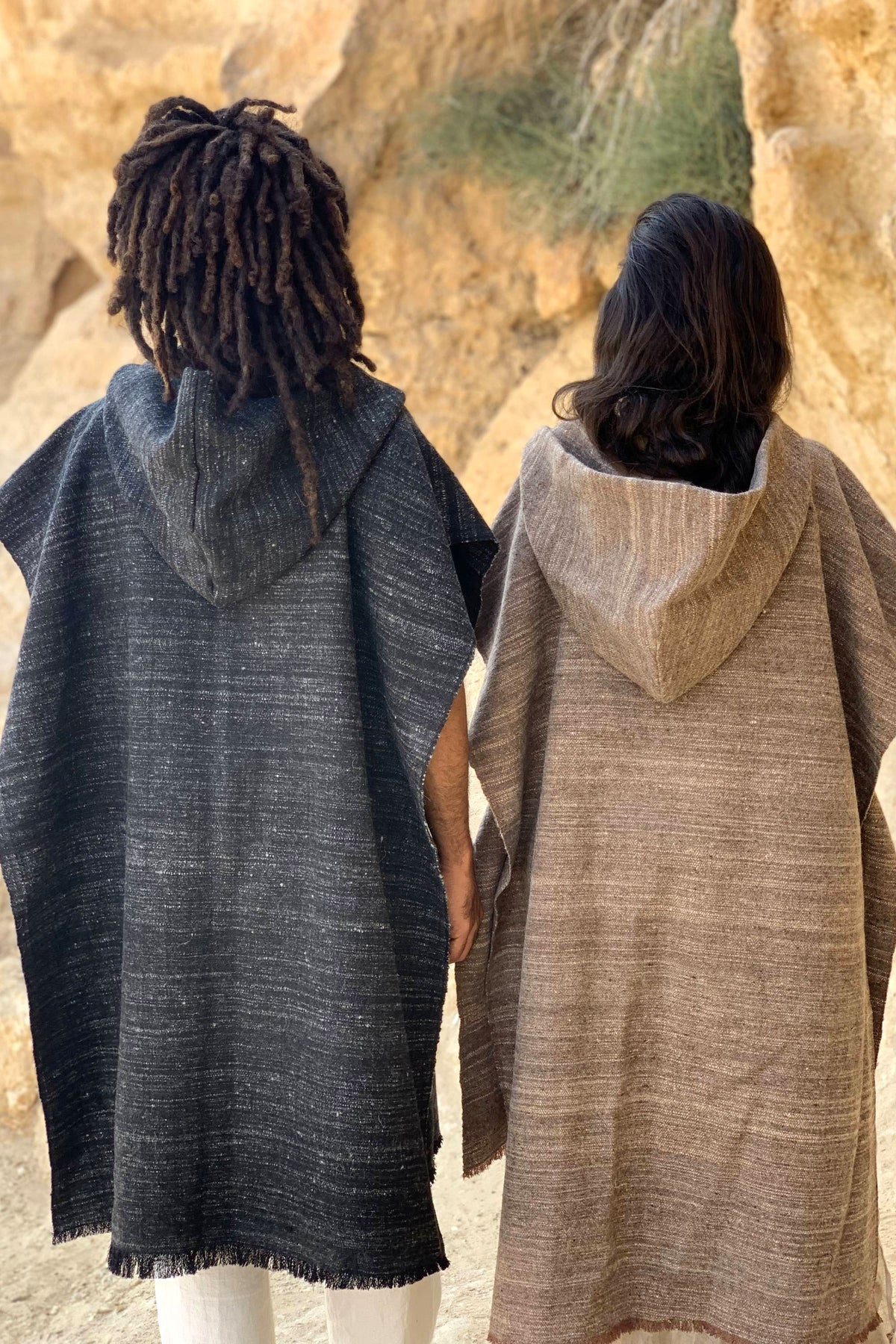 Himalayan Wool Poncho ⋙ with Hoodie ⋙