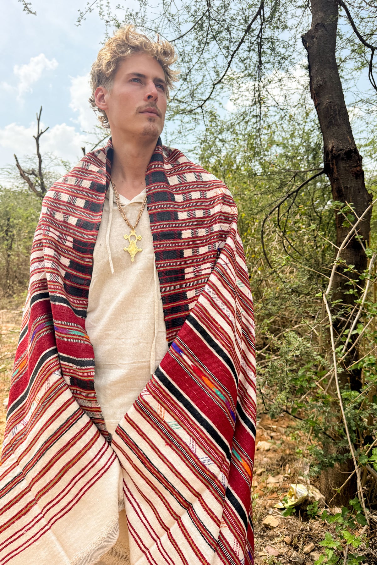Traditional Rajasthani Pattu Shawl ⋙ Pure Handwoven Wool