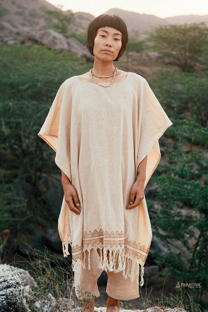 Saya Poncho »« Raw Cotton Poncho with Tribal Block Print