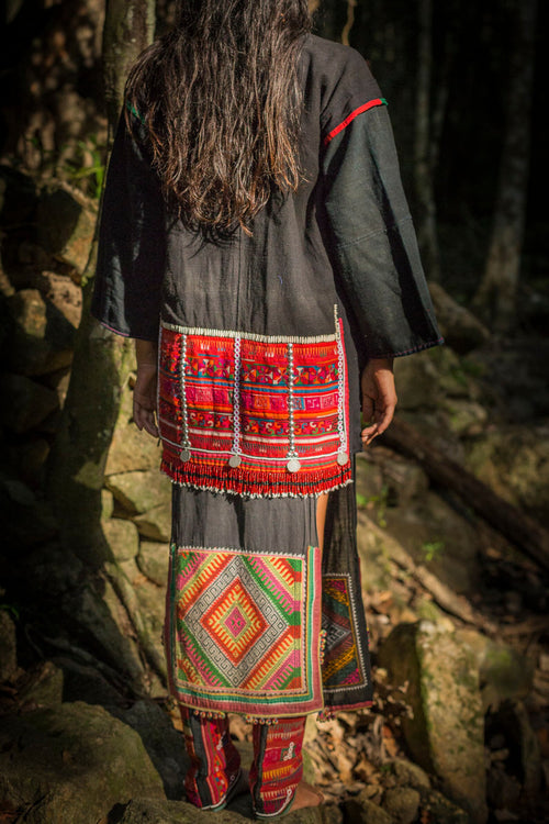 Akha Hill Tribe Jacket with Detailed Cross Stitched Embroidery ~⋙⋘~ Handwoven Handspun Hemp