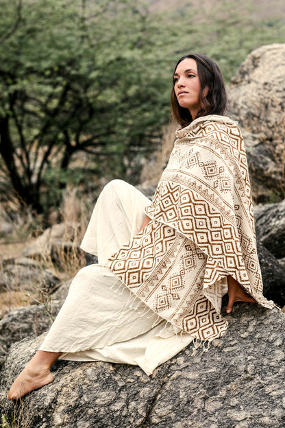 Ancient Waves Shawl ⫸⫸ Handwoven Wild Cotton Block Printed Shawl