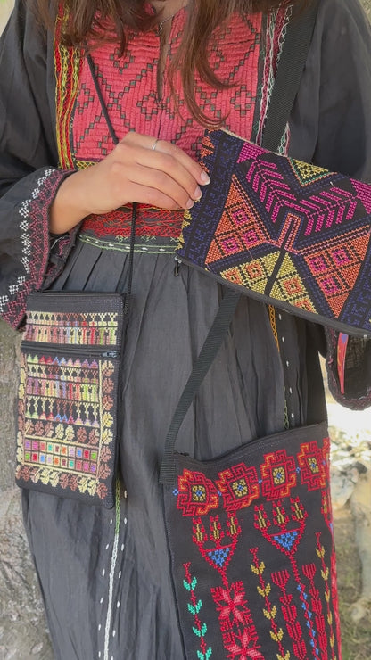 Hand Embroidered Wallet ⋙ Traditional Artisan Craft, Empowering Women