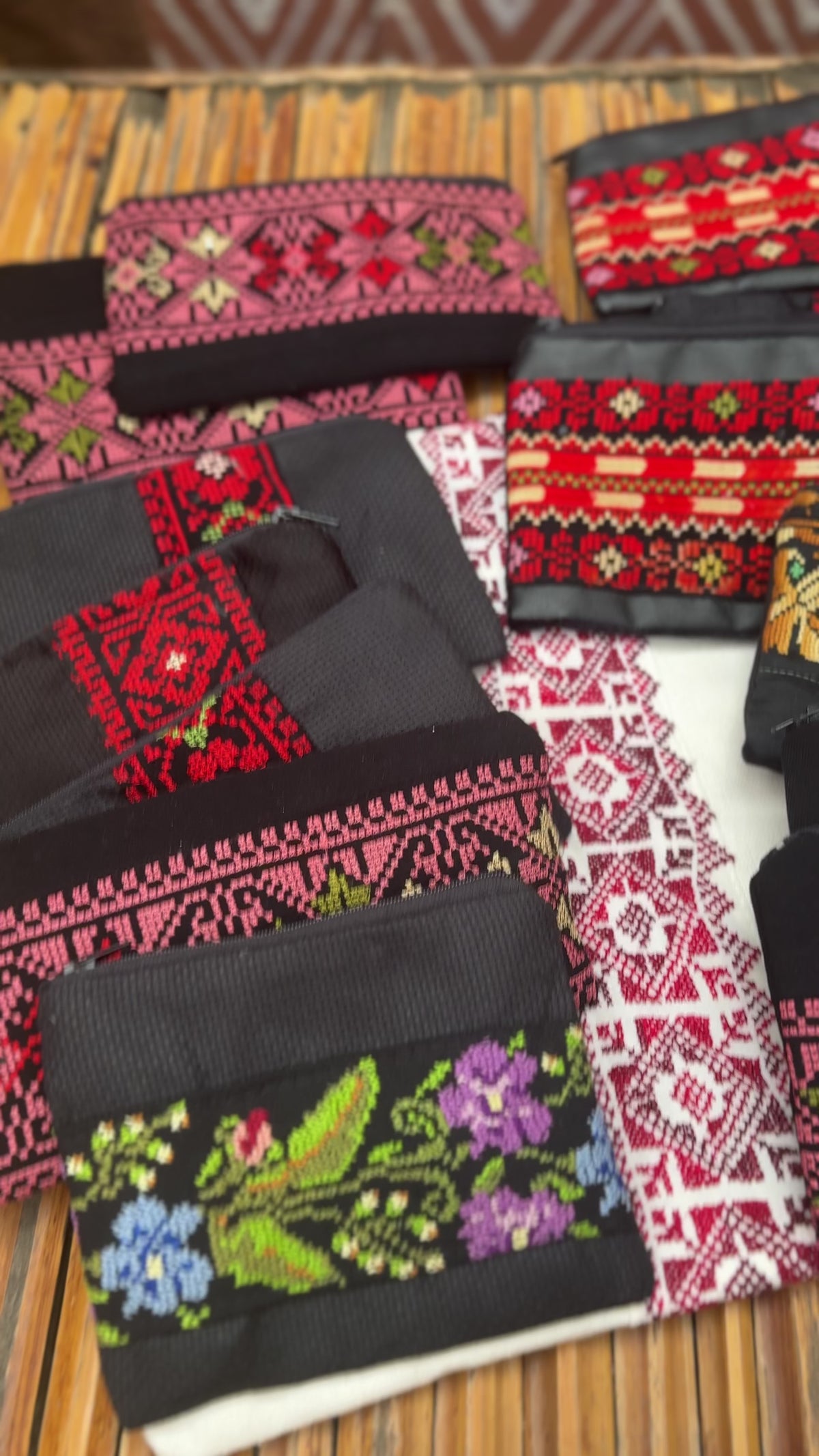 Hand Embroidered Wallet ⋙ Traditional Artisan Craft, Empowering Women