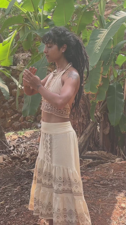 Mahima Hemp Top >>> Short Sleeve Cropped Blouse with Coconut Buttons