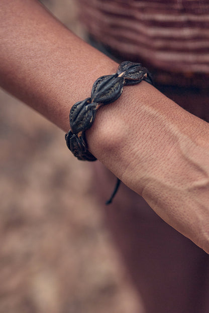 Cat’s Claw Bracelet