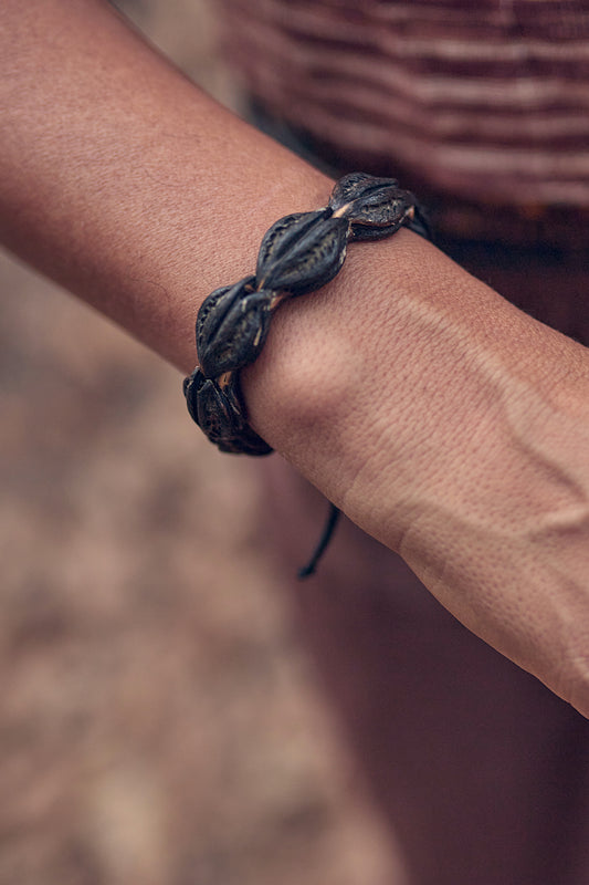 Cat’s Claw Bracelet