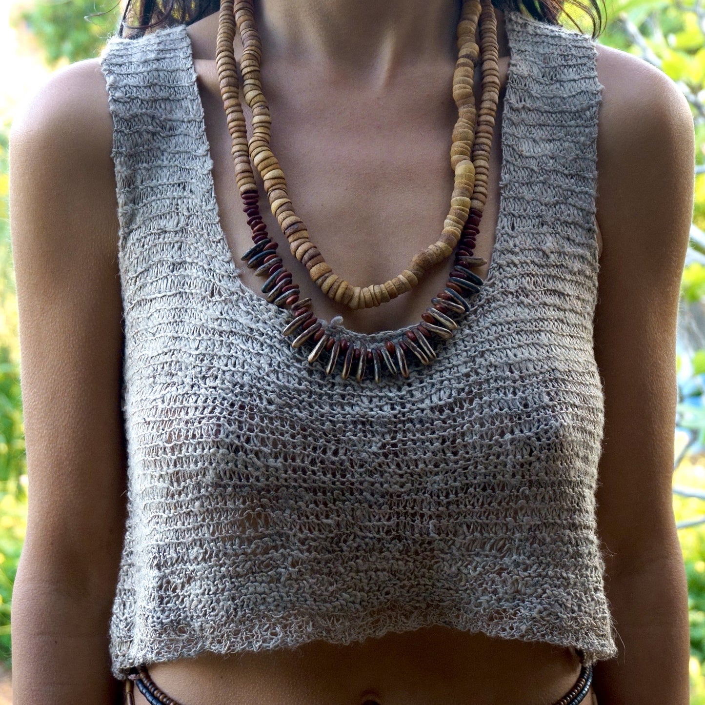 Short Nettle Yarn Knitted Top