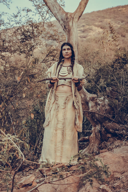 Medicine Woman Outfit ⋙ White Feather Open Poncho + White River Skirt