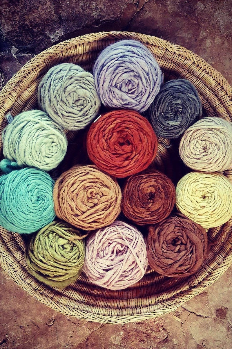 HandSpun Plant Dye Yarn Roll ⋙ Sheep Wool