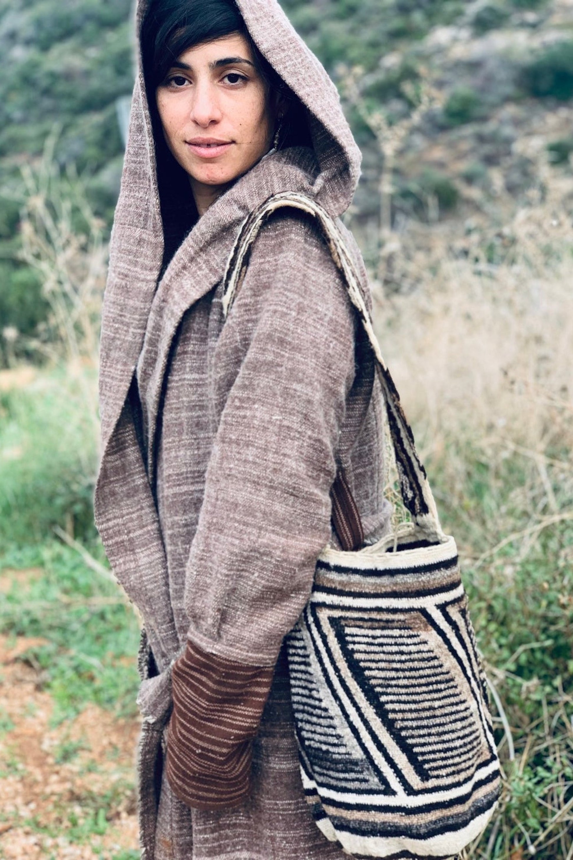 Arhuaco Mochila • Hand stitched Raw Sheep Wool Traditional Mochila